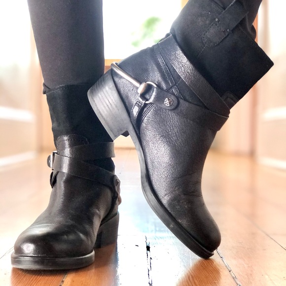 🖤 FRANCO SARTO BLACK BOOTIES 🖤 - Picture 9 of 11